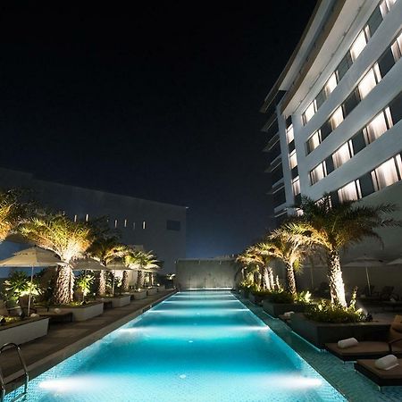 Taj Swarna, Amritsar 호텔 외부 사진 The pool at the hotel