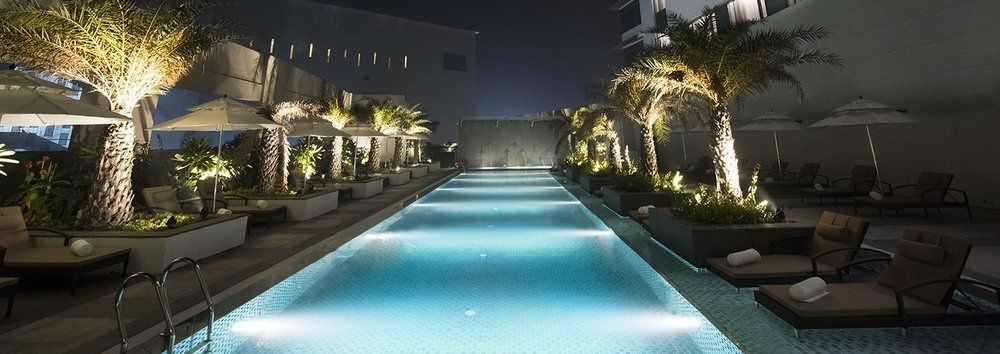 Taj Swarna, Amritsar 호텔 외부 사진 The pool at the hotel
