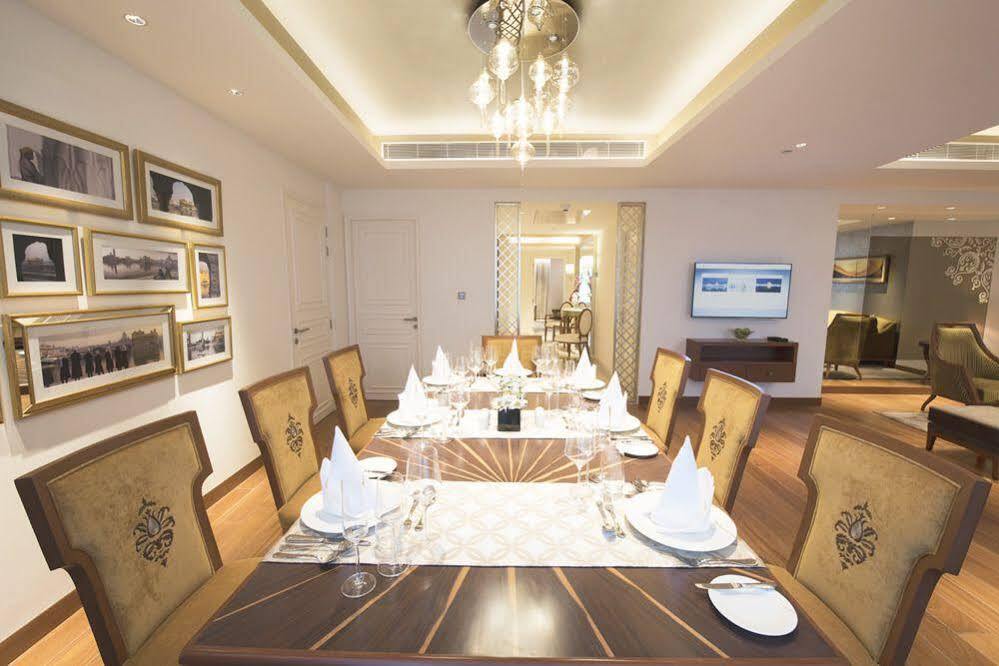 Taj Swarna, Amritsar 호텔 외부 사진 The dining room of the Presidential Suite